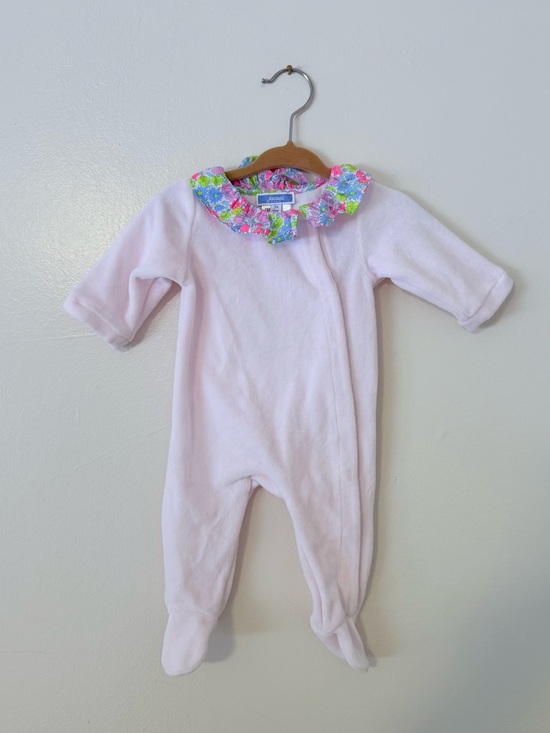 Jacadi Other - Jacadi Paris Baby Girl 3mo Pale Pink Velour Footed Onsie Floral Ruffle Collar